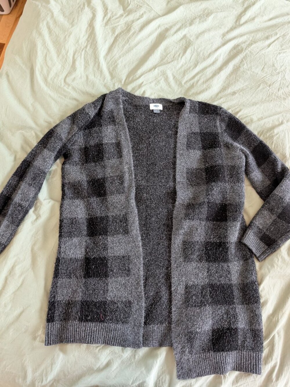 Old Navy Gray & Black Checkered Cardigan